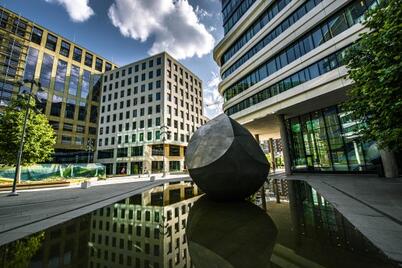 Futureal Corvin5.jpg