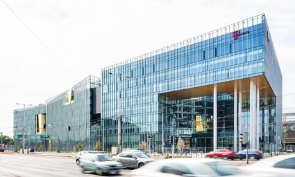 Több bérlős irodaházzá vált a WING által fejlesztett Telekom székház