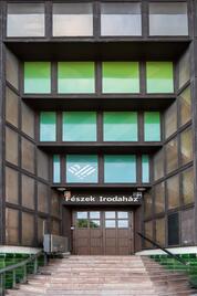 Megnyílt a Regus Fészek Irodaház Pécsett