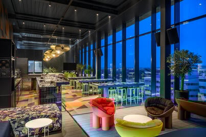 A Magyar Szállodák és Éttermek Szövetsége különdíját nyerte el a WING legújabb szállodája a XXVI. Magyar Ingatlanfejlesztési Nívódíj Pályázaton