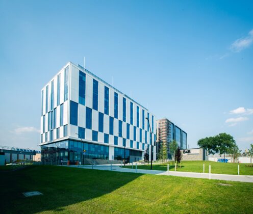 Teltház a krakkói Bonarka For Business „E” épületében