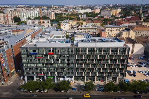 Tulajdonost cserélt az Advance Tower irodaépület
