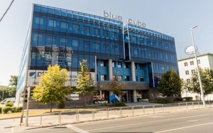 A Blue Cube-ban folytatja a Fővárosi Vízművek