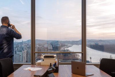 Vista Plus Offices Kft.