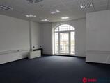 Kiadó iroda VI. Diplomata negyedben, Benczúr utcában igényes 30  nm-es iroda kiadó