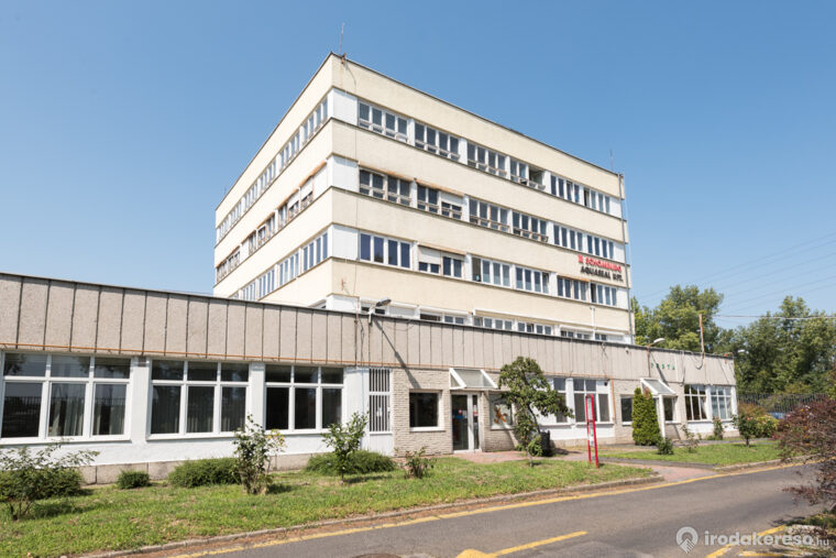 Kiadó iroda Hunyadi J. út 162.