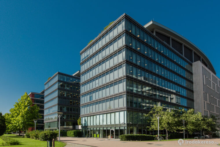 Kiadó iroda Millennium Tower III