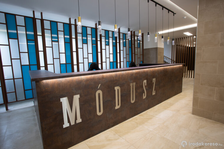 Kiadó iroda Módusz Irodaház