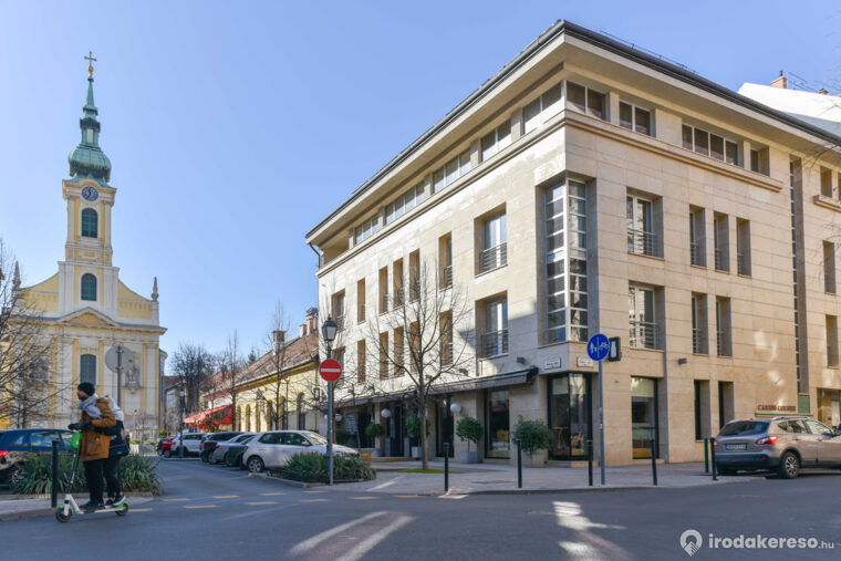 Kiadó iroda Pauler Corner Irodaház