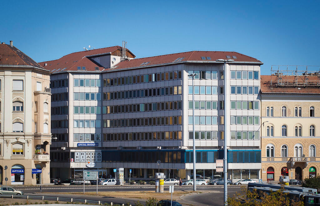 A vezető francia economy hotelláncnak, a B&B Hotels-nek értékesítette az Angyal Irodaházat a WING