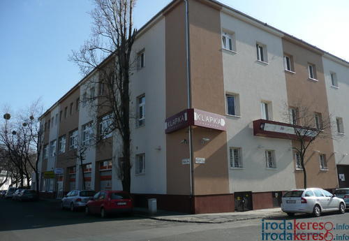 26 nm kéthelyiséges II. emeleti iroda kiadva