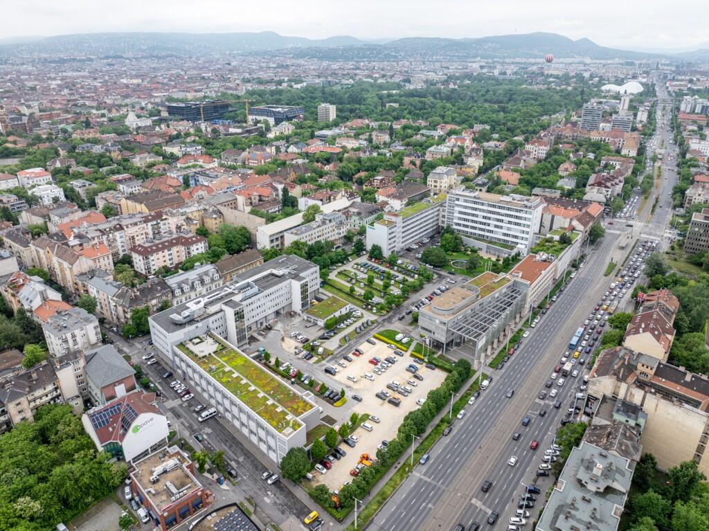 Beköltözött a Lightware a HOP Technology Office Parkban lévő új székházába