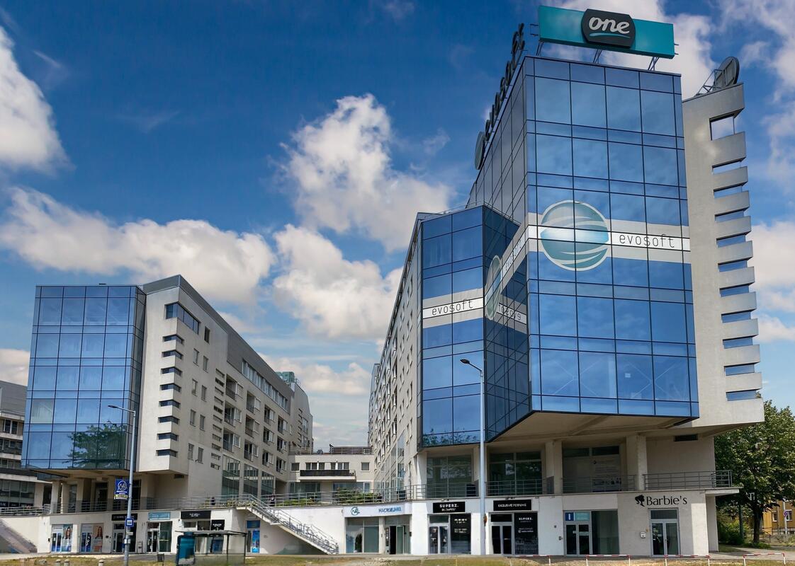 Új miskolci Regus irodával bővül az International Workplace Group, reagálva a hibrid és platform munka iránti növekvő keresletre