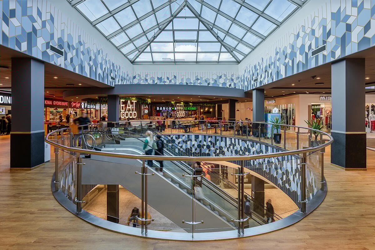 Befejeződött a Nyír Plaza felújítása