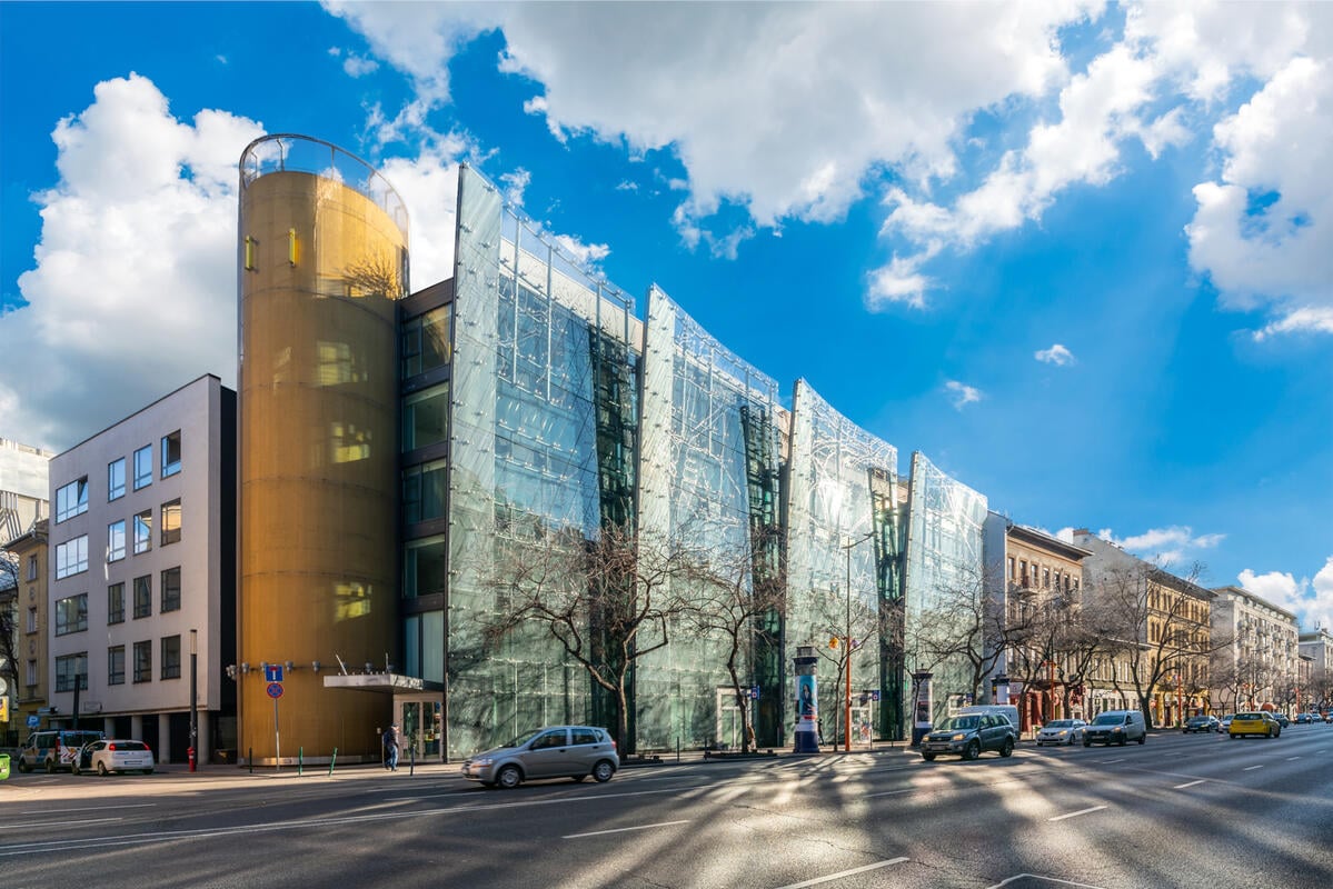 Stabil fundamentumok és erősödő nemzetközi jelenlét mellett folytatja portfólióátalakítását az Appeninn