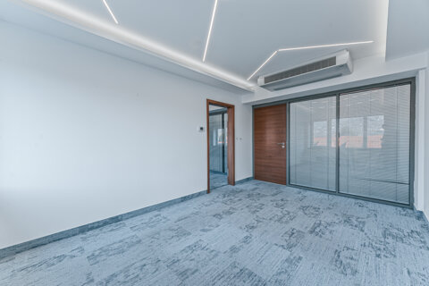 Kiadó iroda ALFA HUB OFFICE 24