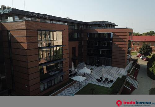 Kiadó iroda Lion Office Center