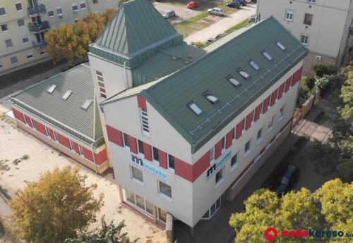 Kiadó iroda Minelake Irodaház- ELADÓ