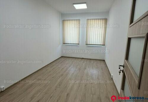 Kiadó iroda Kis méretű irodák kiadók 16. kerület Szabadföldi út végénél és Kistarcsa határánál közvetlenül M0 autópálya mellett