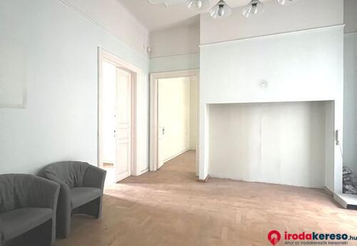 Kiadó iroda Bajza utcában 6 szobás  lakásiroda kiadó