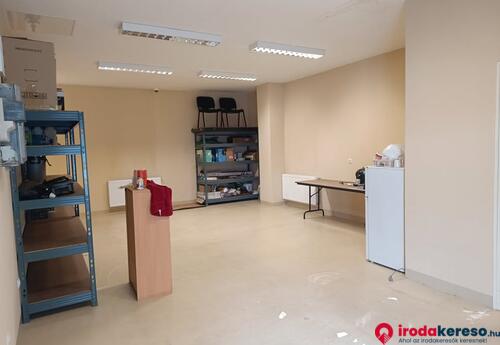 Kiadó iroda Dolmány utcában 100 nm-es iroda - üzlet kiadó