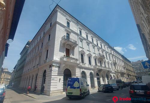 Kiadó iroda Kiadó  V.  Báthory utcában  168 m²-es, teljes körűen felújított, ingatlan.
