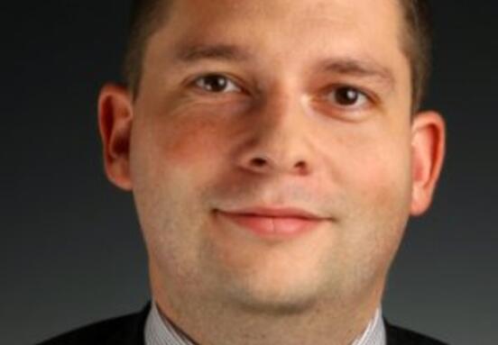 Angel Gábor, a Budapesti Ingatlanhasznosítási és Fejlesztési Nyrt. vezérigazgatója - portré