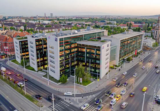 Arena Corner Irodaház