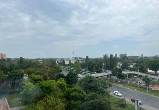Dunára - Margitszigetre panorámás irodák kiadók.