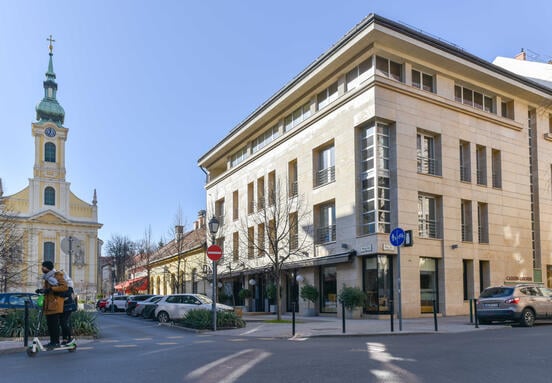 Pauler Corner Irodaház