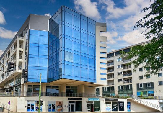 Alakítson ki személyre szabott szolgátató iroda munkakörnyezetet a Regus Macropolis