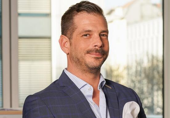 Makk Károly Dömötör: kis létszámú rugalmas és agilis cég vagyunk: figyelünk, tanulunk, változunk