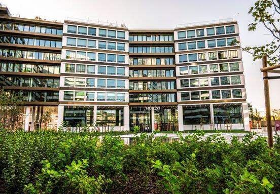 Az Agora Budapest a világ vezető munkahelyi élményt nyújtó irodaházai között – Magyarországon elsőként