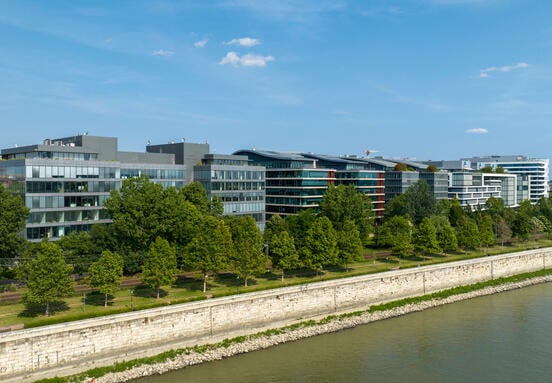 A Newmark VLK Hungary közreműködésével cserélt gazdát a Millennium Tower I irodaház