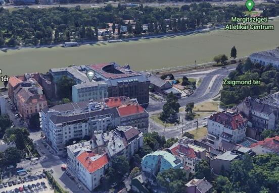 Bécsi út 97 nm-es lakás - iroda céljára is bérbe vehető !