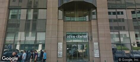 Utcakép: Dévai Center
