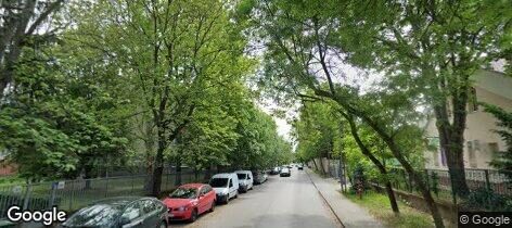 Utcakép: Kis méretű irodák kiadók 16. kerület Szabadföldi út végénél és Kistarcsa határánál közvetlenül M0 autópálya mellett