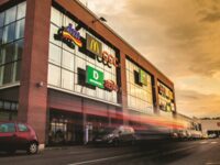Továbbra is a CBRE üzemelteti a Camponát és a Pólus Centert