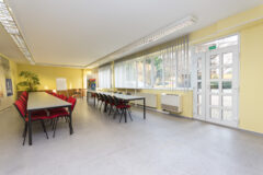 földszint  68 m2-es iroda
