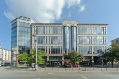 Kiadó iroda East West Business Center