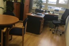 Kiadó iroda Mogyoródi 32 Irodaház