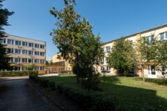 Kiadó iroda Mogyoród útja 42.