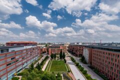 Kiadó iroda Infopark E