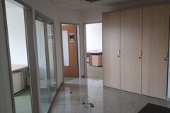 Kiadó iroda Alkotás Center