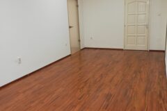 Kiadó iroda P+P Kereskedőház Újpest