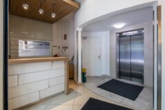 Kiadó iroda Panoráma House