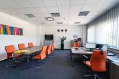 Kiadó iroda Login Business Park