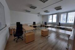B2-jobb 90m2