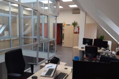 Kiadó iroda DBH - Arany János u. - Debrecen