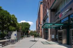 Kiadó iroda DBH Westend